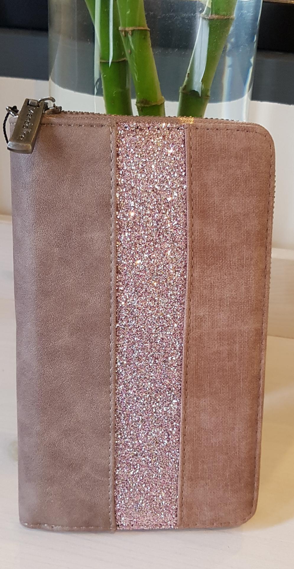 Portefeuille chequier rose poudre